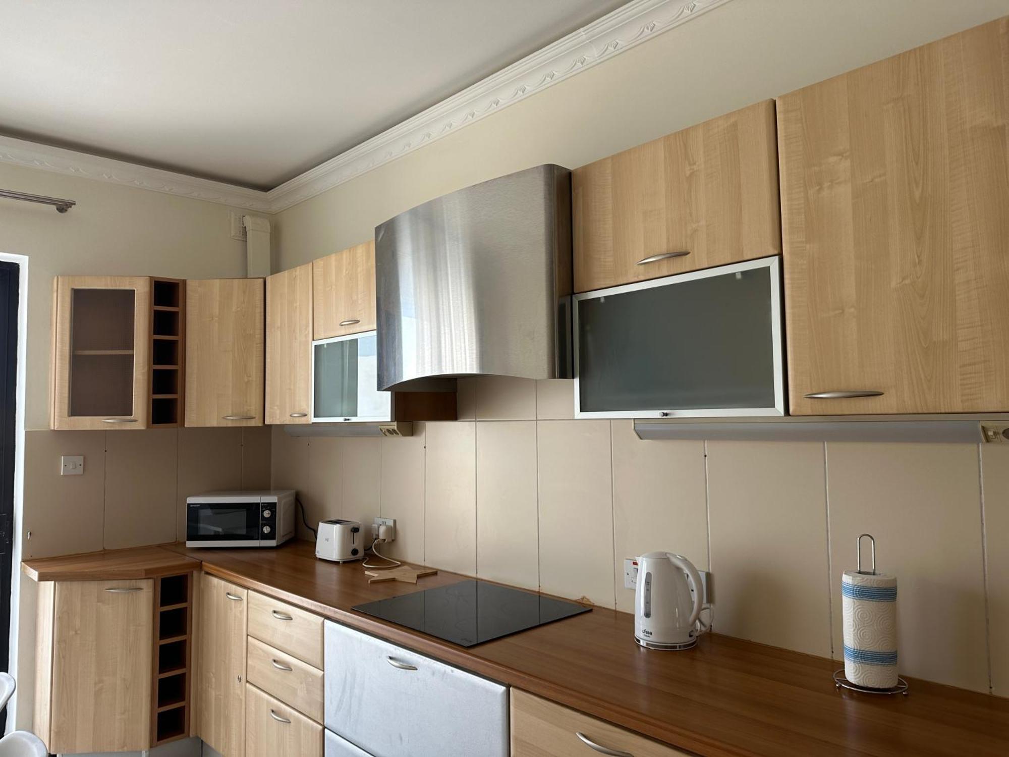 Lägenhet Spacious Airy Penthouse Near Bugibba Square *