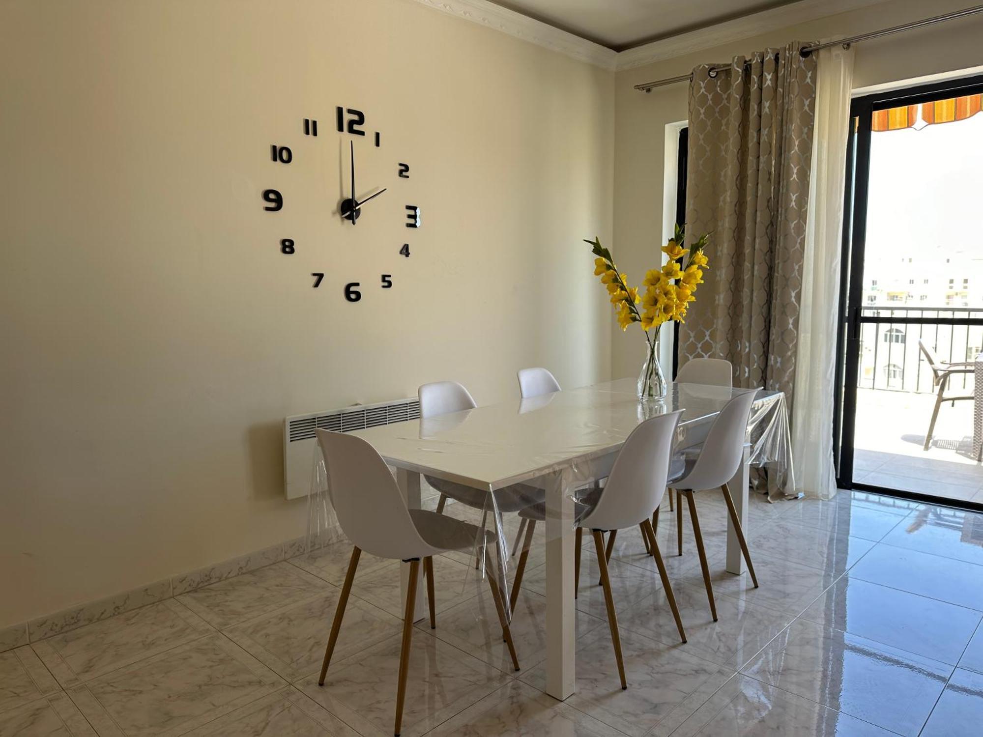 Spacious Airy Penthouse Near Bugibba Square Lägenhet St. Paul's Bay
